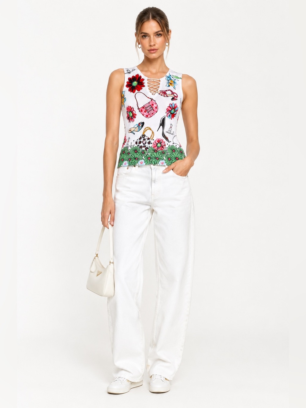 CARTISE Embellished Novelty Print Sleeveless Top Size Small